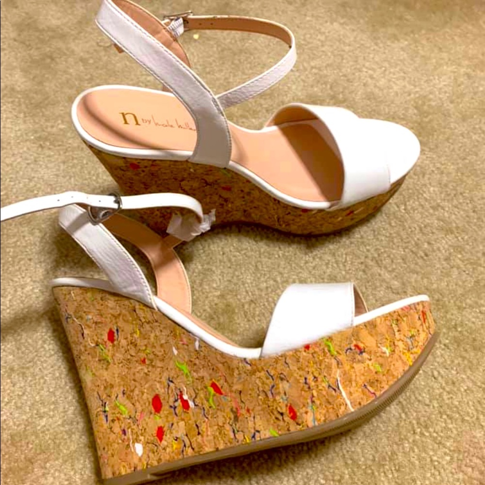 Brand new Nicole Miller wedges